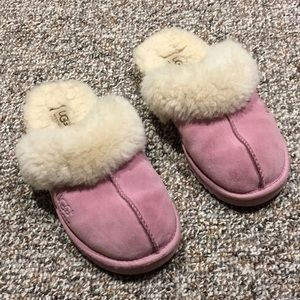 UGG slippers pink size 2